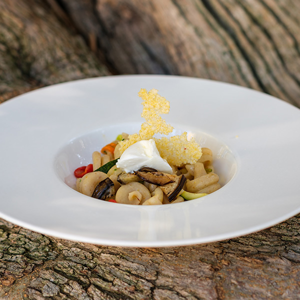 Masseria con cucina di alto livello in puglia